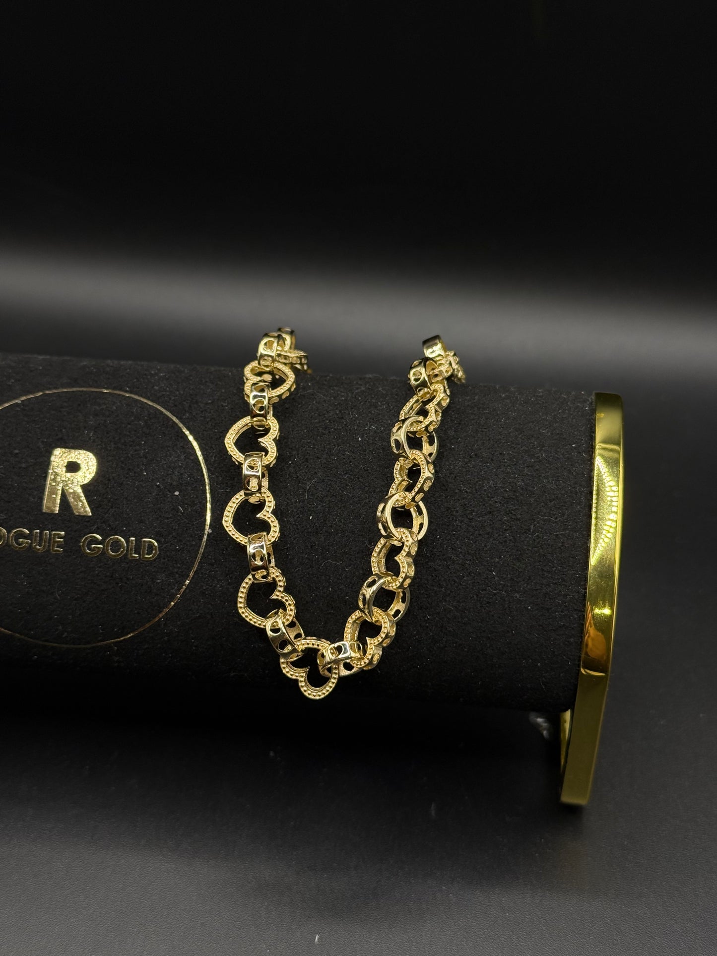 8.2” HEART LINK BRACELET