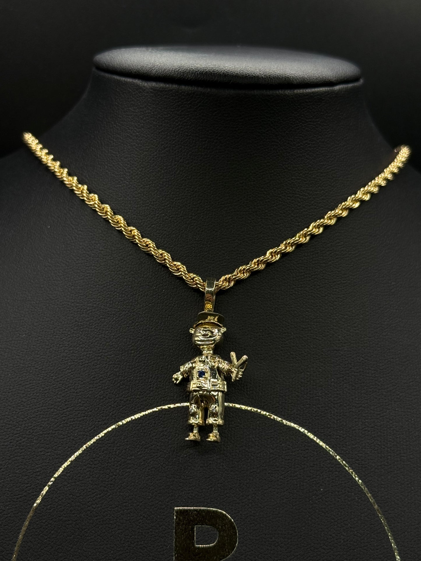 9CT NAUGHTY BOY PENDANT