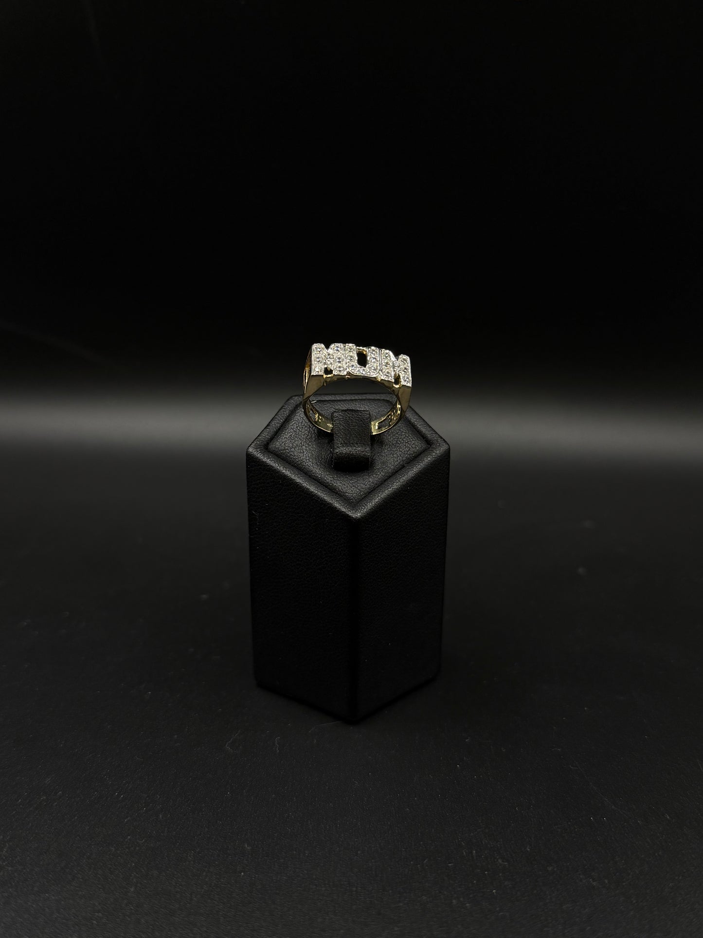 MUM CZ RING 9ct SIZE L