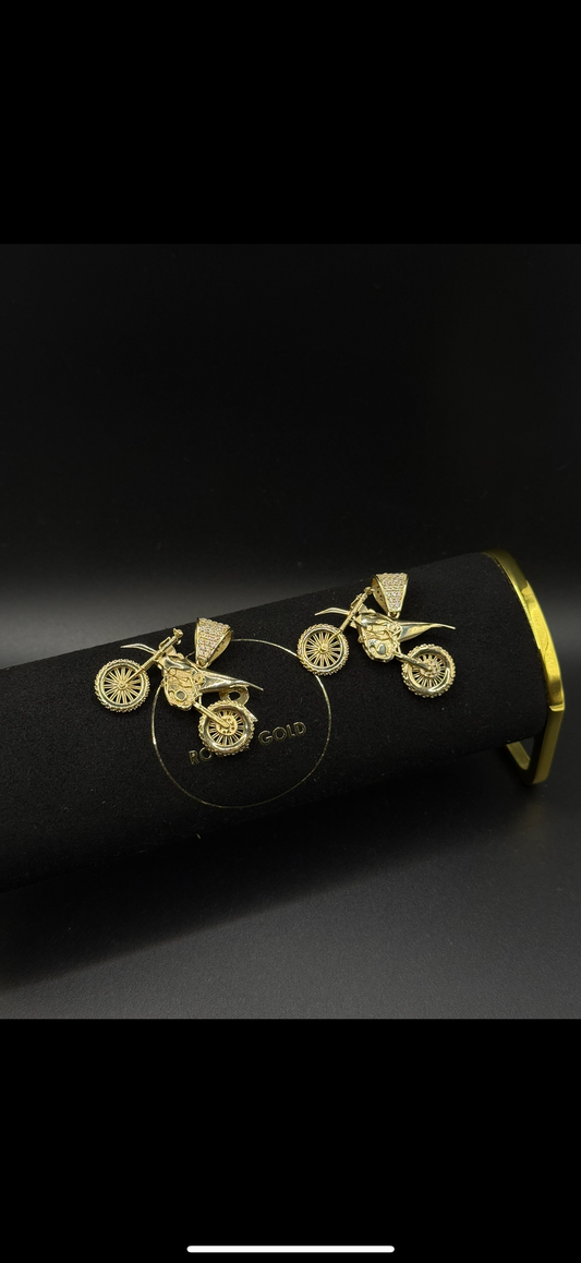 9CT MOTORBIKE PENDANT WITH CZ