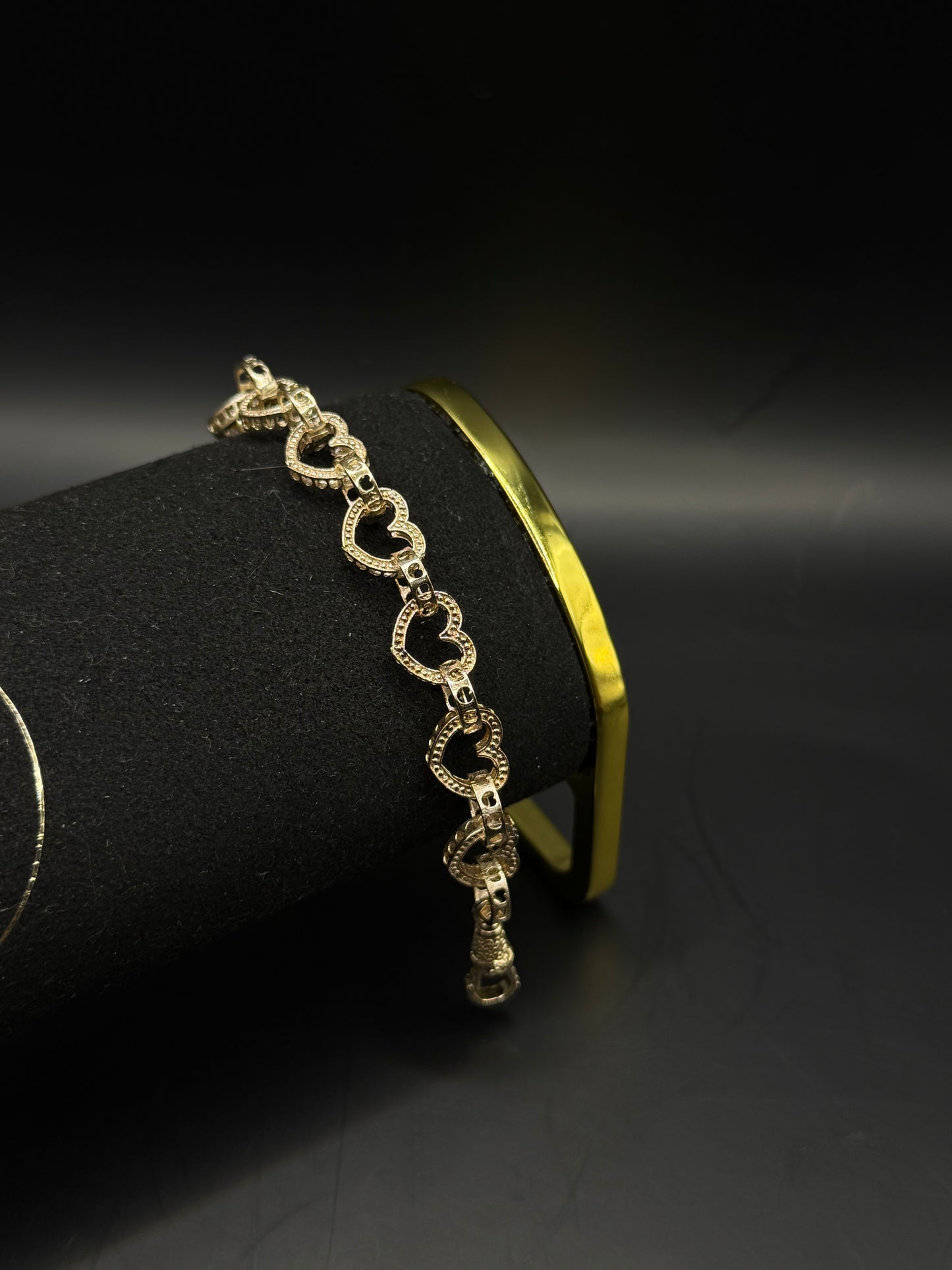 6” HEART LINK BRACELET 10mm