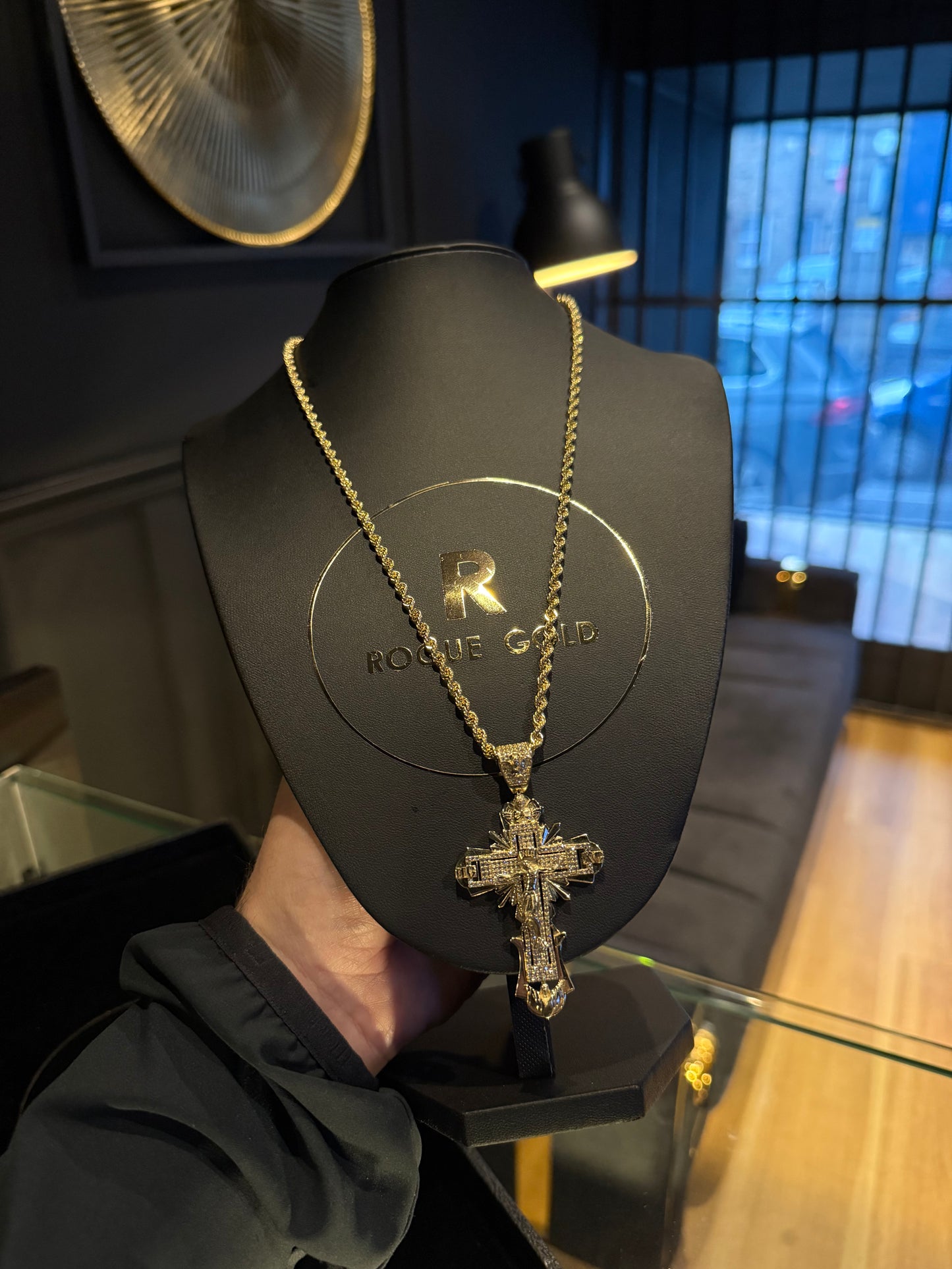 9CT ORTHADOX CRUCIFIX SET 22”