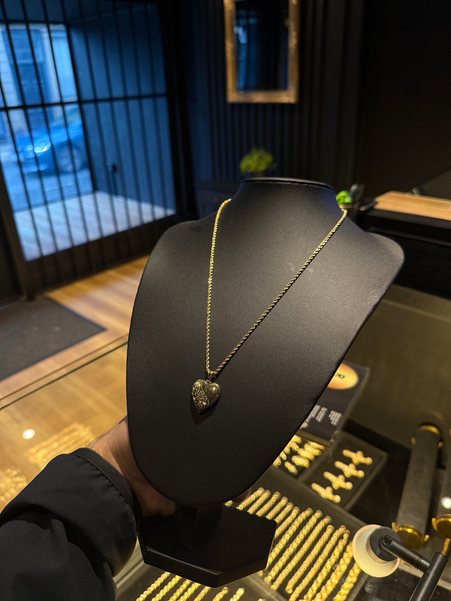 20” Heart Locket Rope Set 9ct gold
