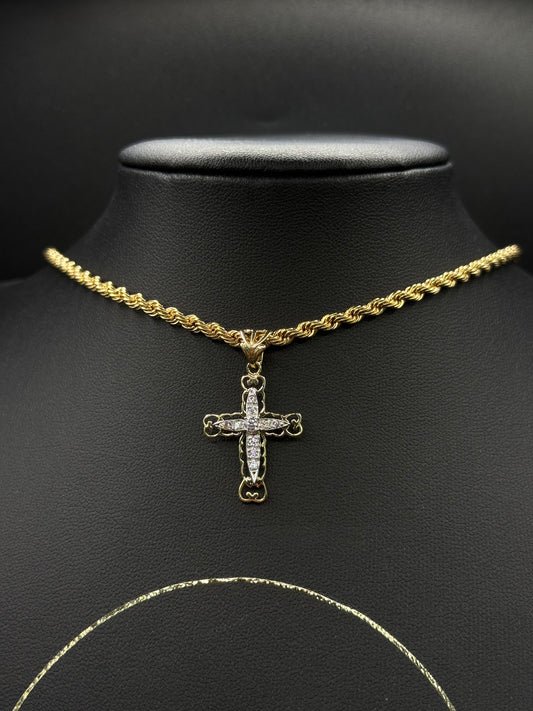 SMALL FILIGREE CROSS PAVE PENDANT